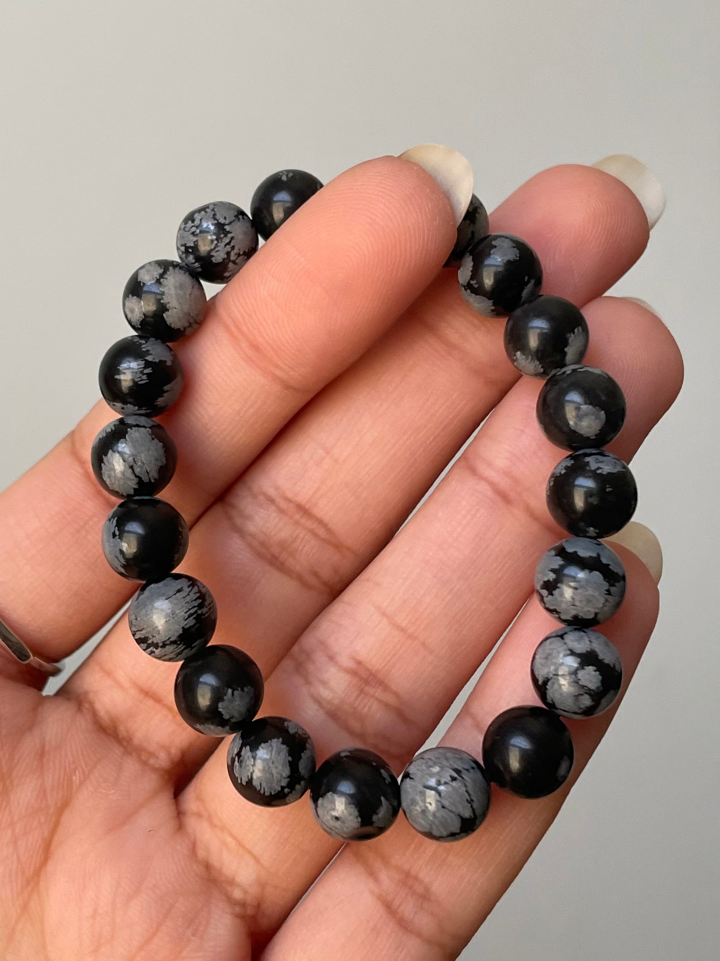 Snowflake Obsidian Bracelet | 8mm | سنوفليك اوبسيديان - السبج