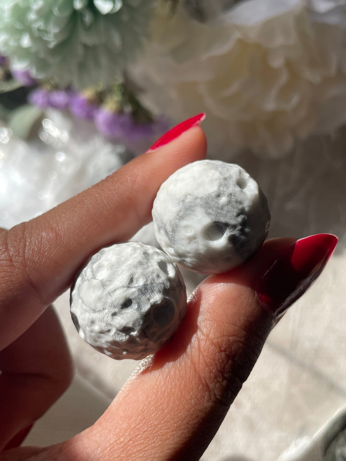 Mini Howlite Moon Sphere | هوليت