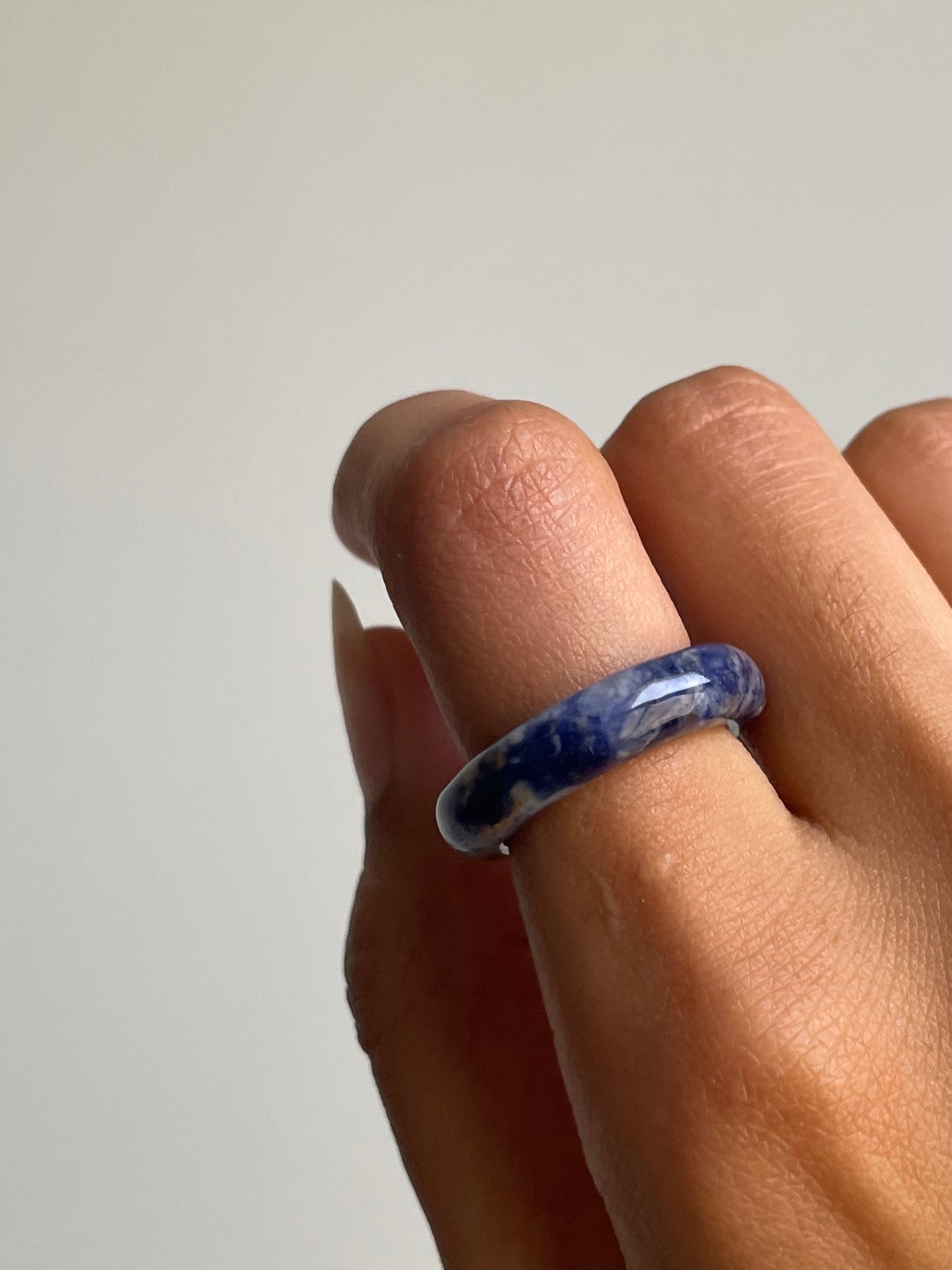 Band Crystal Ring | Carnelian - Tiger Eye - Sodalite | عين النمر - سودالايت - كارنيليان