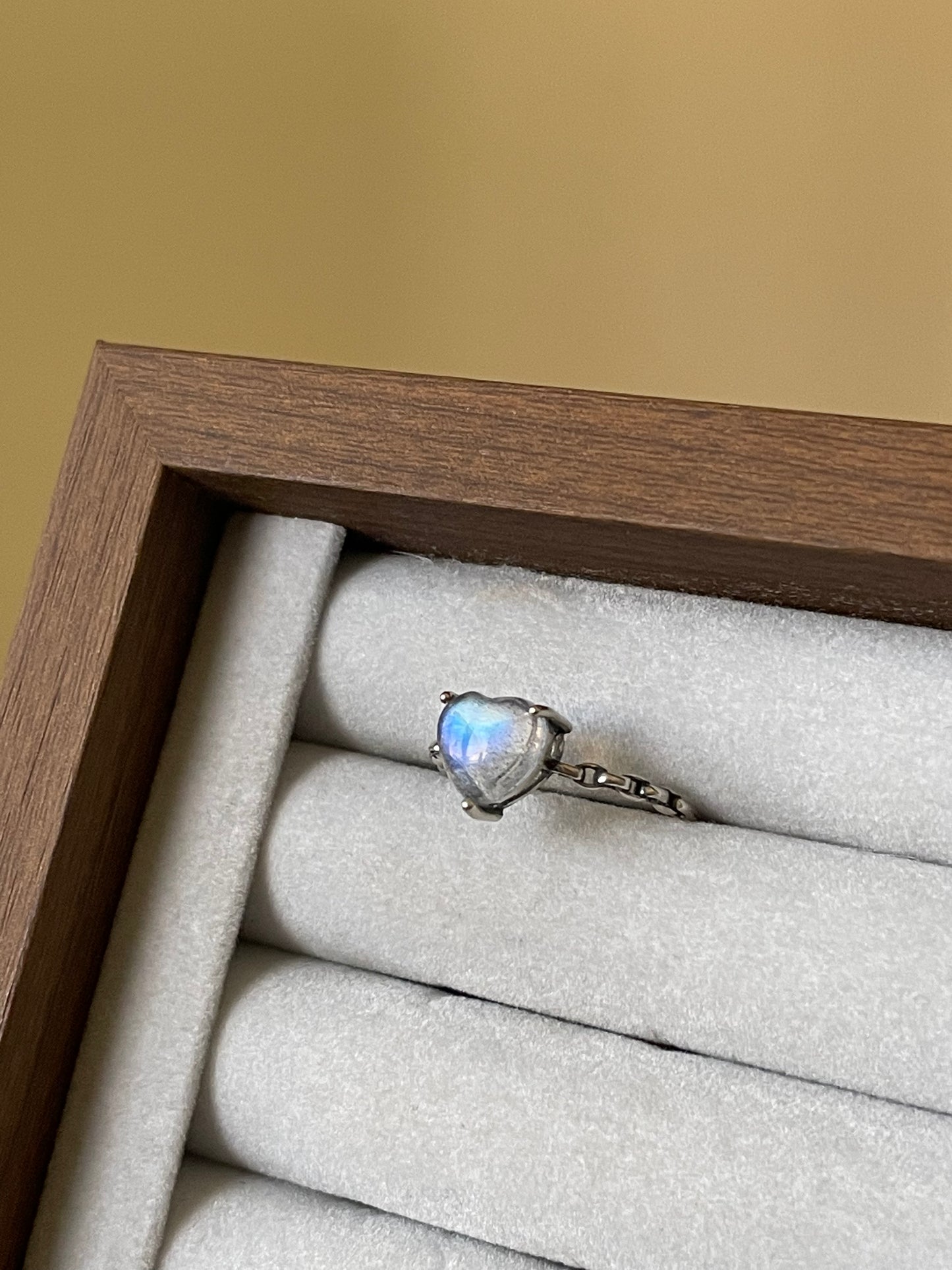 S925 Labradorite Heart Ring | Adjustable | خاتم حجر الطاووس