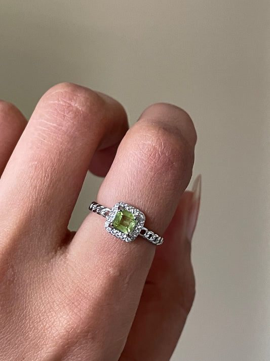 S925 Peridot Ring | Adjustable | خاتم حجر الزبرجد