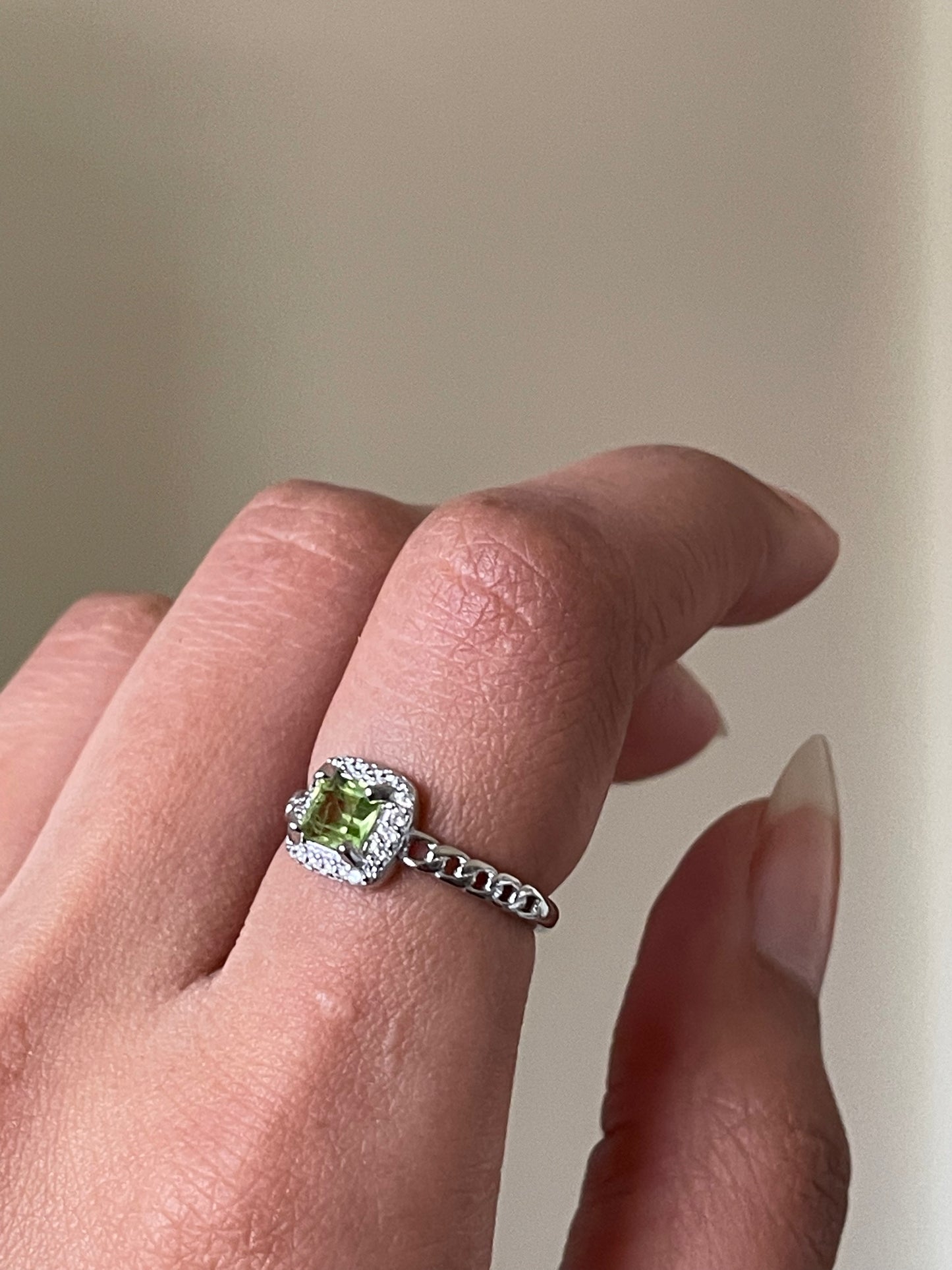 S925 Peridot Ring | Adjustable | خاتم حجر الزبرجد