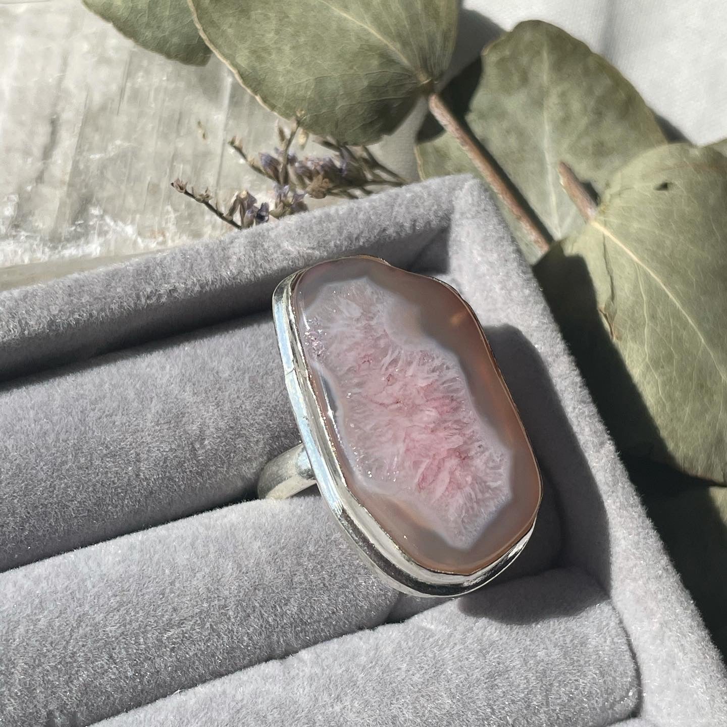 Pink Agate Solar Ring Sterling silver 925 | 7.5 | خاتم عقيق الشمسي الزهري فضة إسترليني