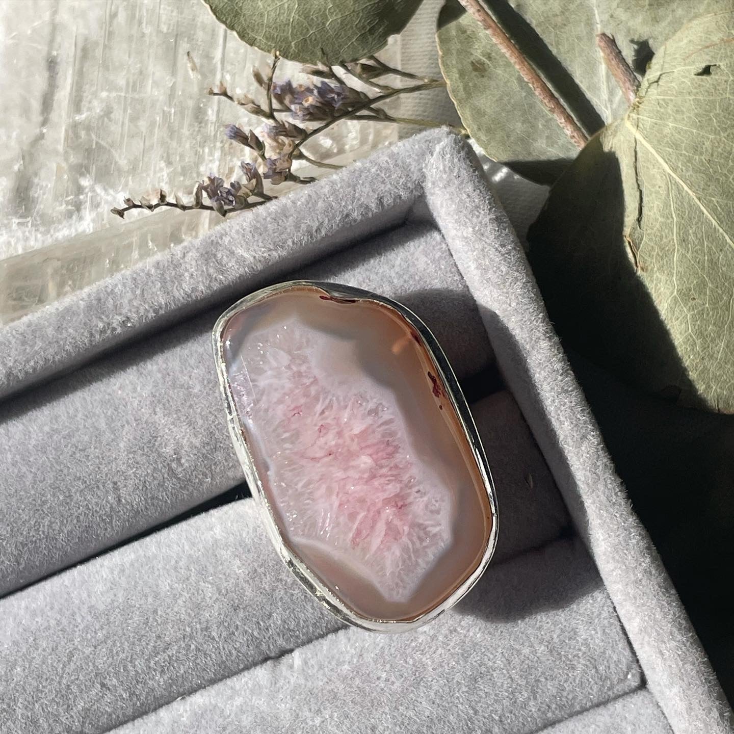 Pink Agate Solar Ring Sterling silver 925 | 7.5 | خاتم عقيق الشمسي الزهري فضة إسترليني