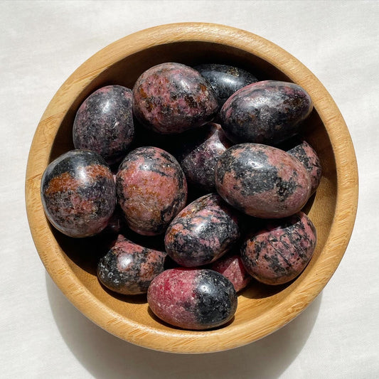 Rhodonite Tumble | Medium | رودونيت